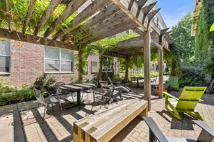 301 Oak Grove St, Minneapolis, MN 55403 - Photo 37