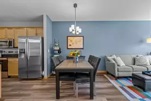 301 Oak Grove St, Minneapolis, MN 55403 - Photo 15