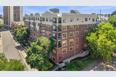 301 Oak Grove Street #308, Minneapolis, MN 55403 - Photo 3