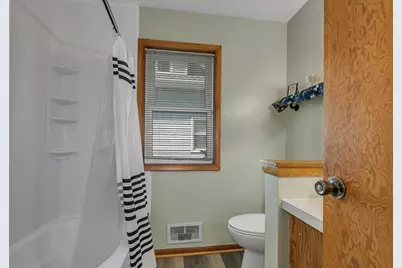 142 25th Avenue N, Saint Cloud, MN 56303 - Photo 9