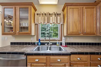 403 W Margaret Street, Fairmont, MN 56031 - Photo 11
