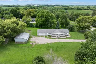 403 W Margaret St, Fairmont, MN 56031 - Photo 41