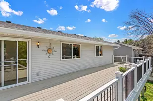 6533 Neddersen Cir, Brooklyn Park, MN 55445 - Photo 5