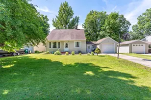 504 1st Ave SE, Pelican Rapids, MN 56572 - Photo 1