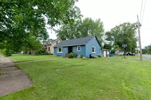 119 E Coleman St, Rice Lake, WI 54868 - Photo 3