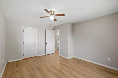 324 Naumkeag Street S, Shakopee, MN 55379 - Photo 13
