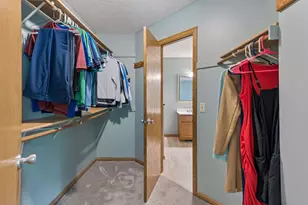 4601 Fairway Hills Dr, Eagan, MN 55123 - Photo 25