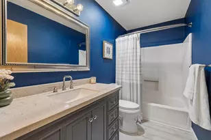 4601 Fairway Hills Dr, Eagan, MN 55123 - Photo 29