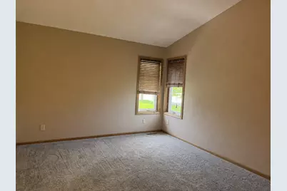 1720 SE Smith Avenue, Owatonna, MN 55060 - Photo 13