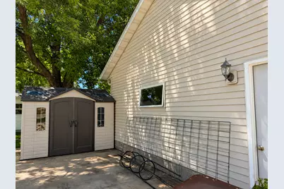 1720 SE Smith Avenue, Owatonna, MN 55060 - Photo 7