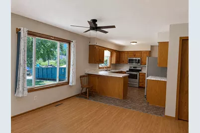 1720 SE Smith Avenue, Owatonna, MN 55060 - Photo 9
