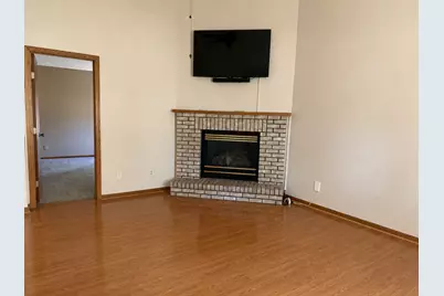 1720 SE Smith Avenue, Owatonna, MN 55060 - Photo 11
