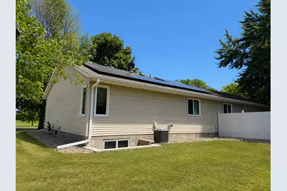 1720 SE Smith Avenue, Owatonna, MN 55060 - Photo 3