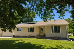 1720 SE Smith Ave, Owatonna, MN 55060 - Photo 1
