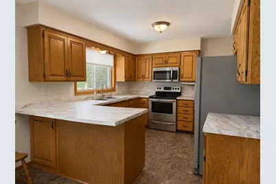 1720 SE Smith Avenue, Owatonna, MN 55060 - Photo 9