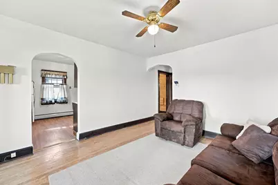 105 N Boundary Avenue, Duluth, MN 55810 - Photo 3
