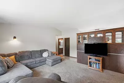 2227 Windsor Road, Saint Cloud, MN 56301 - Photo 19