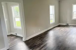 4219 Fremont Ave N, Minneapolis, MN 55412 - Photo 5