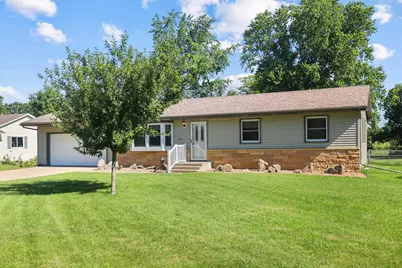 403 Jane Street E, Morristown, MN 55052 - Photo 3