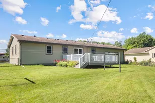 403 Jane Street E, Morristown, MN 55052 - Photo 33