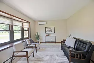 403 Jane Street E, Morristown, MN 55052 - Photo 5