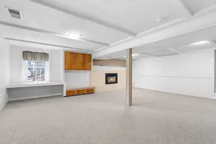 411 Van Buren Ave S, Edina, MN 55343 - Photo 33