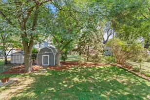 411 Van Buren Ave S, Edina, MN 55343 - Photo 53