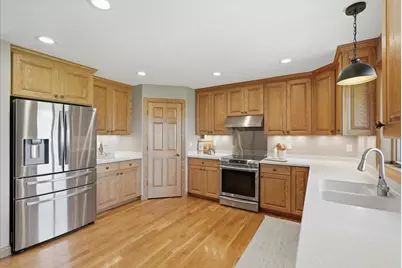 148 Medinah Circle W, Lake City, MN 55041 - Photo 7