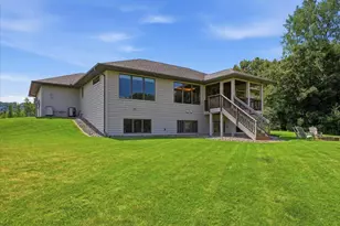 148 Medinah Cir W, Lake City, MN 55041 - Photo 29