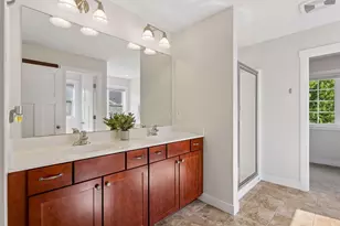 10828 Ashley Ln, Woodbury, MN 55129 - Photo 35