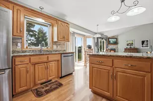38249 Everton Ave, North Branch, MN 55056 - Photo 9
