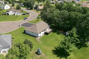 38249 Everton Ave, North Branch, MN 55056 - Photo 3