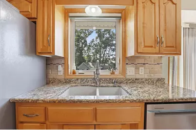38249 Everton Avenue, North Branch, MN 55056 - Photo 7