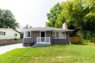 907 & 907 1/2 14th Avenue SW, Rochester, MN 55902 - Photo 1