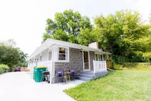 907 & 907 1/2 14th Ave SW, Rochester, MN 55902 - Photo 45