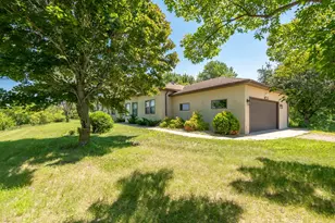13261 Marystown Rd, Shakopee, MN 55379 - Photo 3