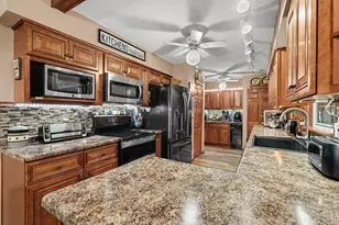 2732 107th Ln NW, Coon Rapids, MN 55433 - Photo 5