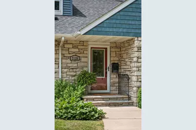 7128 Irving Avenue S, Richfield, MN 55423 - Photo 3