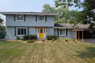2755 Olive Ln N, Plymouth, MN 55447 - Photo 1