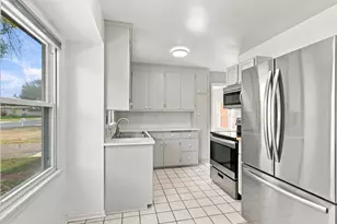 9455 Revere Ln N, Maple Grove, MN 55369 - Photo 7
