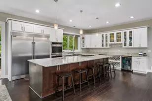 2900 Skyline Dr, Eagan, MN 55121 - Photo 7