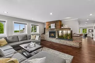 2900 Skyline Dr, Eagan, MN 55121 - Photo 21