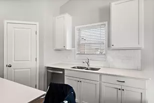 5124 Mustang Cir, Woodbury, MN 55129 - Photo 17
