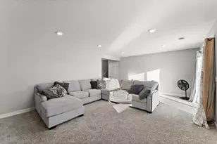 5124 Mustang Cir, Woodbury, MN 55129 - Photo 35