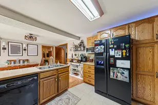 240 Rice Street N, Kasota, MN 56050 - Photo 5