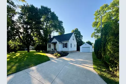 314 Colfax Avenue NW, Renville, MN 56284 - Photo 3