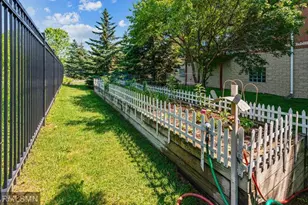 1355 Phalen Blvd, Saint Paul, MN 55106 - Photo 9
