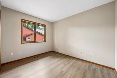 460 Oakhill Road, Chaska, MN 55318 - Photo 21