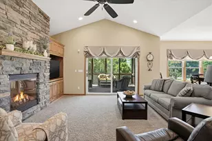 13410 Superior Dr, Rogers, MN 55374 - Photo 11