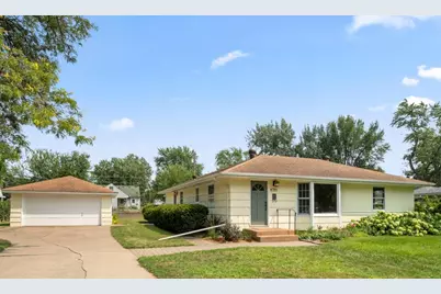 8701 Vincent Avenue S, Bloomington, MN 55431 - Photo 3
